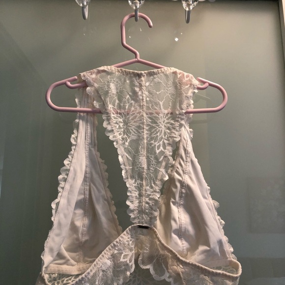 Victorias Secret PINK lace bralette - Size Large - Picture 3 of 8